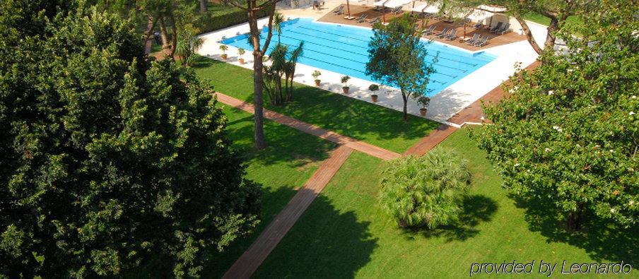 Hotel Sporting Помеція Зручності фото